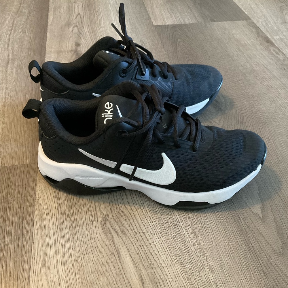 Nike Black Athletic Shoes